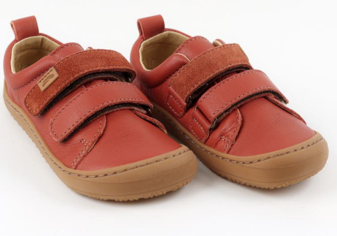 Offrez à vos enfants la liberté de grandir avec les chaussures Tikki pour des pas naturels